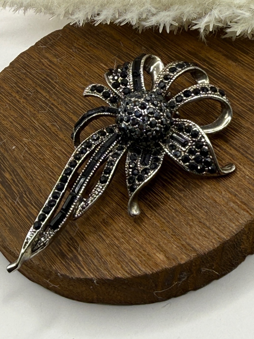 Art Deco Black Onyx  Flower Brooch Pin - Women Jewelry